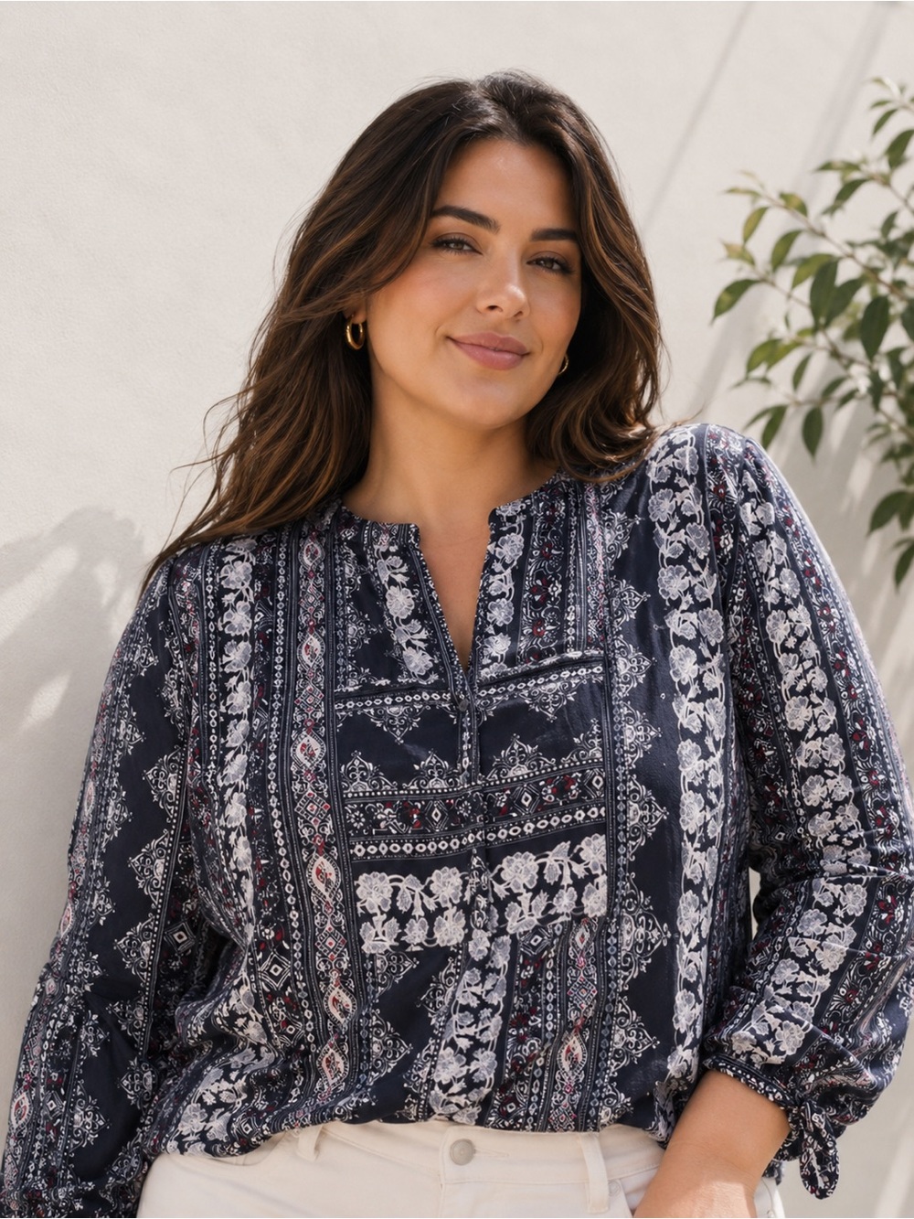 Liz Claiborne Navy Floral-Print Split-Neck Tunic